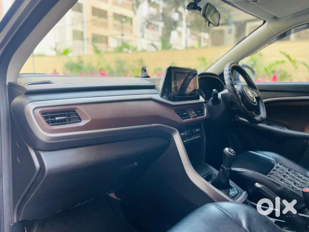 Maruti Suzuki Brezza 1.5 Zxi Plus Smart Hybrid, 2022, Petrol