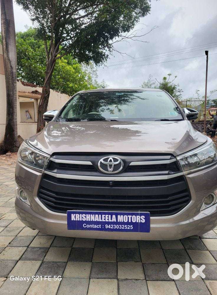 Toyota Innova Crysta 2.4 G Plus Mt 8 Str, 2019, Diesel
