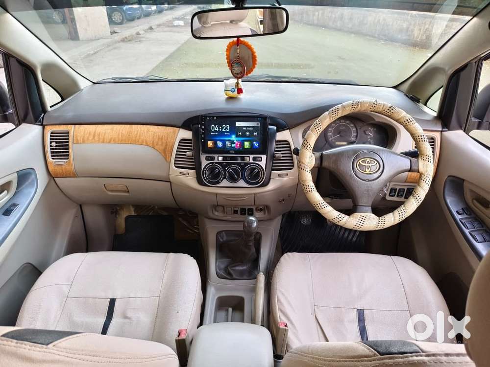 Toyota Innova 2.5 G (diesel) 8 Seater, 2010, Diesel