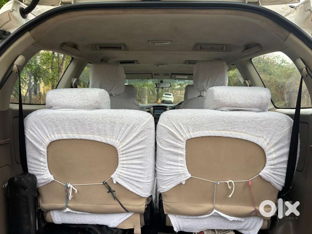 Toyota Innova [2013-2016] 2.5 G4 8 Str, 2016, Diesel