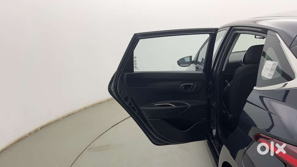 Hyundai New I20 1.2 Asta (o) Mt, 2022, Petrol