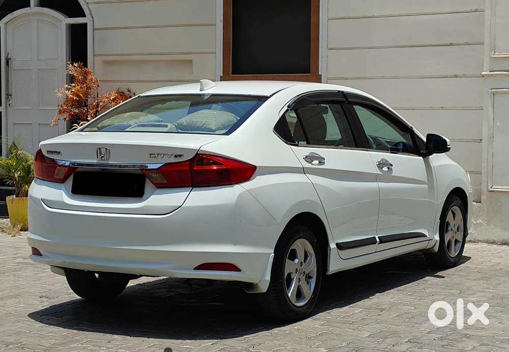 Honda City, 2015, Petrol