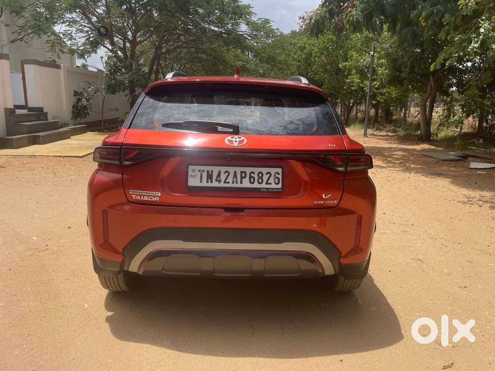 Toyota Urban Cruiser Taisor V 1.0 Petrol At, 2024, Petrol