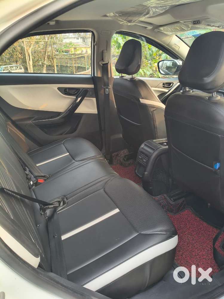 Tata Nexon Pure 1.2 S Revotron Petrol 6 Mt, 2024, Petrol