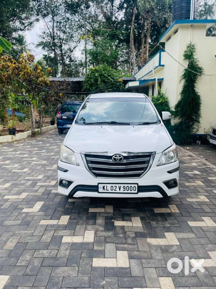 Toyota Innova 2.5 G (diesel) 7 Seater, 2005, Diesel