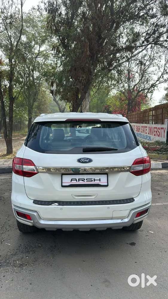 Ford Endeavour 2017 Diesel 100000 Km Driven