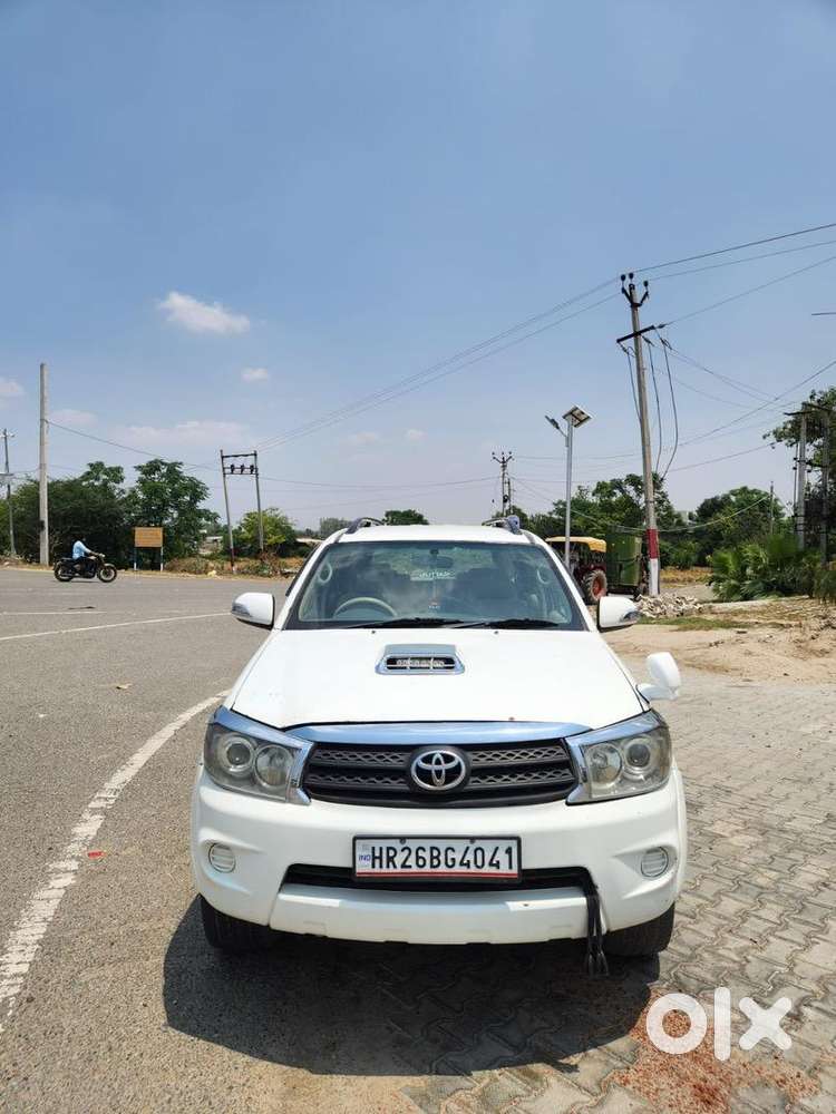 Toyota Car Diesel 2011 Year