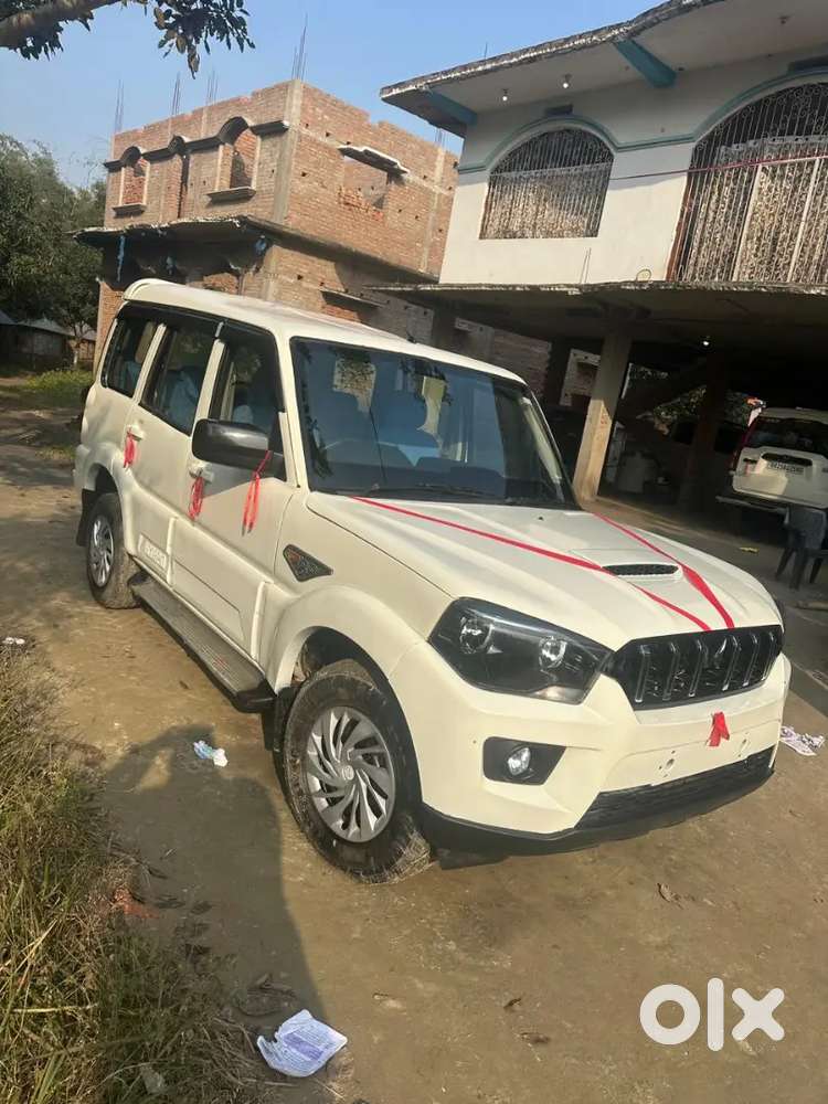 Mahindra Scorpio 2017