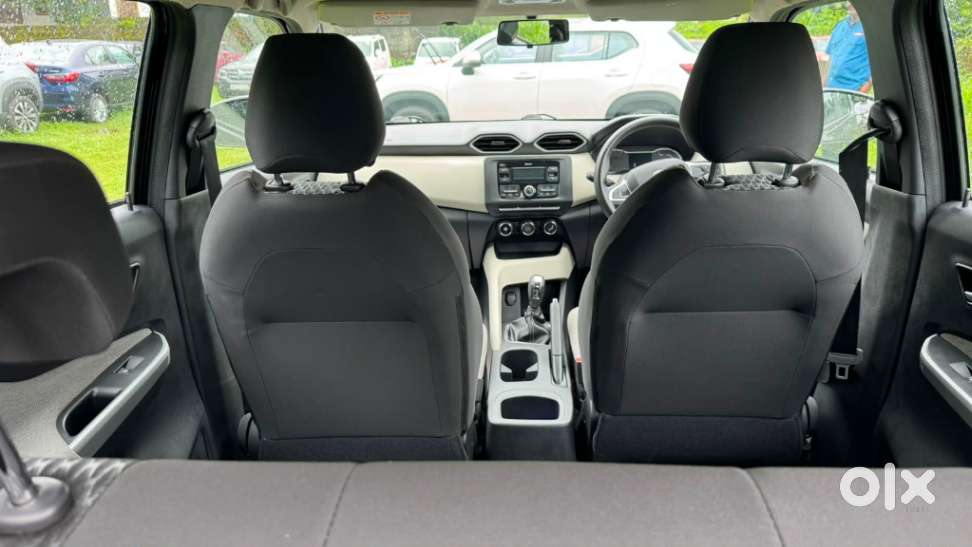 Nissan Magnite, 2024, Petrol