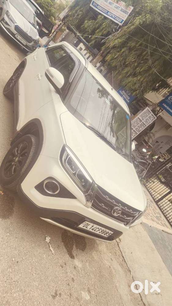Toyota Urban Cruiser 1.5 High Grade Mt, 2022, Petrol