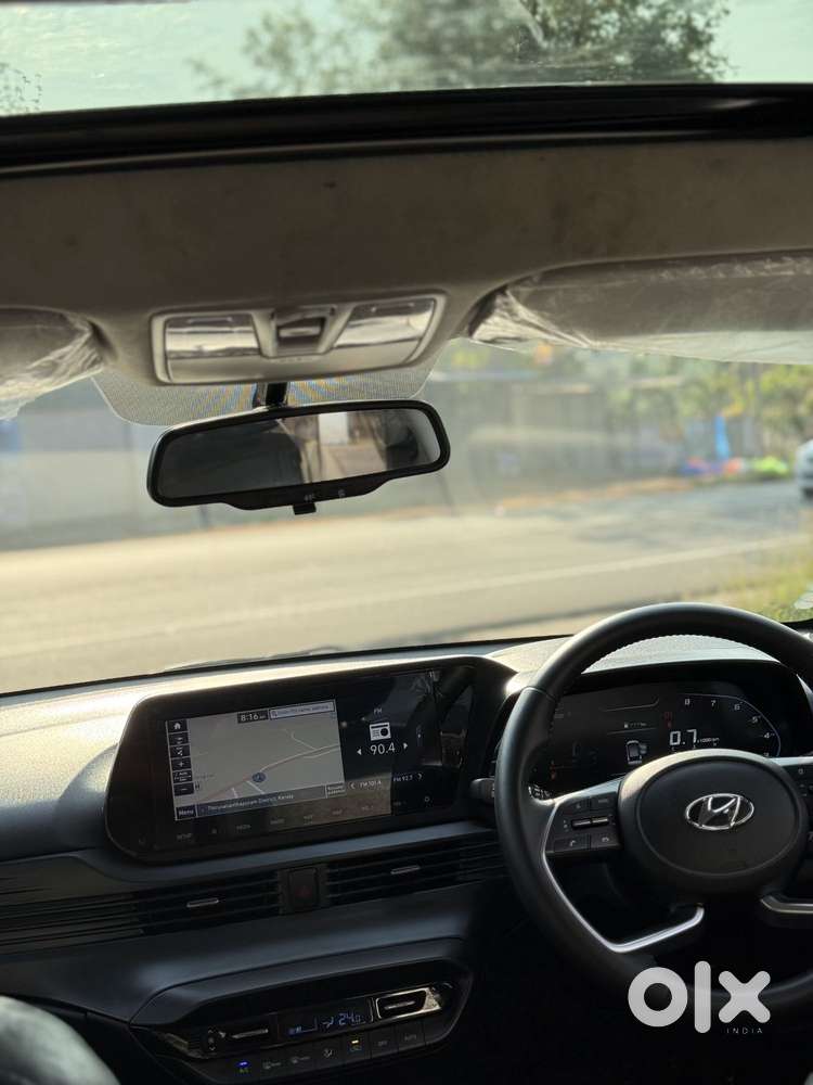 Hyundai I20 Asta (o) 1.2 Mt, 2023, Petrol