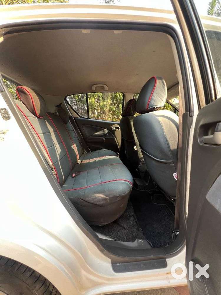 Maruti Suzuki Ritz Zxi Bs-iv, 2010, Petrol