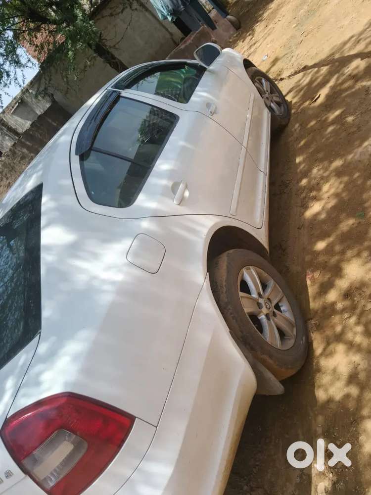  Skoda Laura 2012 Diesel Manual | 1.15 लाख Km | अच्छी कंडीशन |