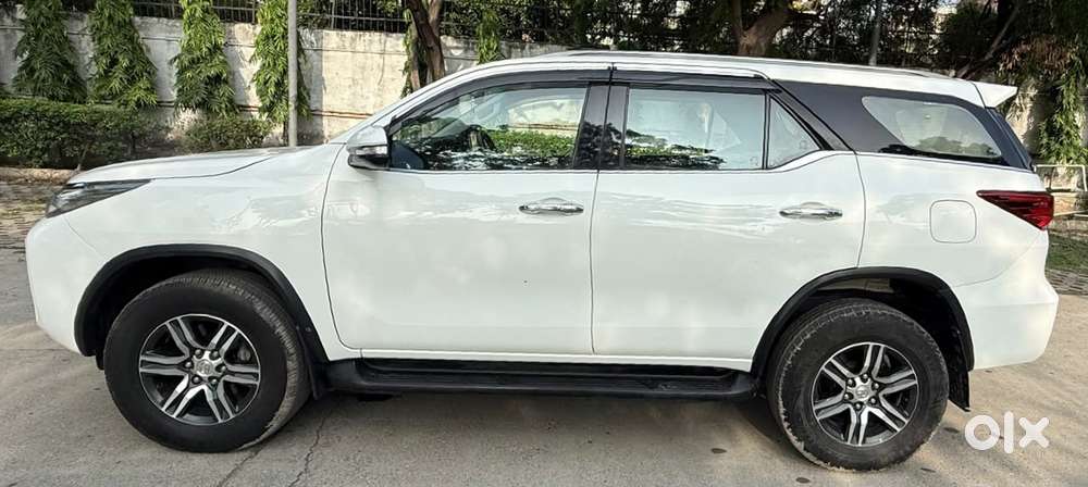 Toyota Fortuner 4x2 At 2.8 Diesel, 2017, Petrol