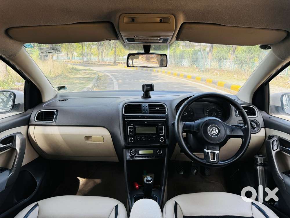 Volkswagen Vento 2010-2013 New Diesel Highline, 2011, Diesel