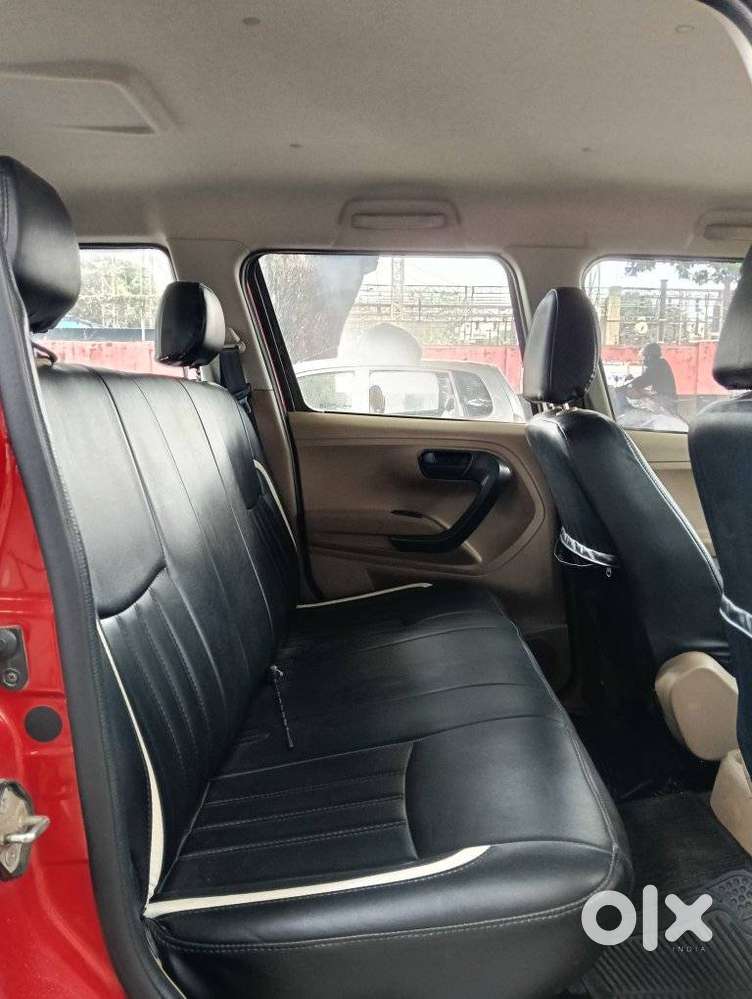 Mahindra Tuv 300 T6, 2016, Diesel