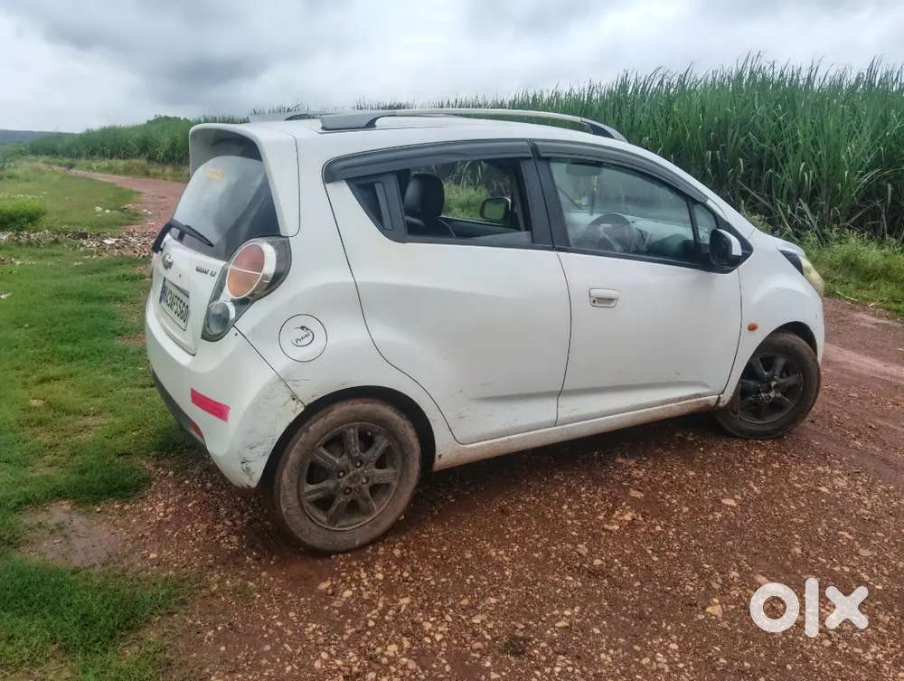 Chevrolet Beat 2011 Year Car