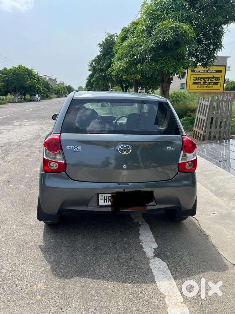 Toyota Etios 2015 Diesel 115000 Km Driven