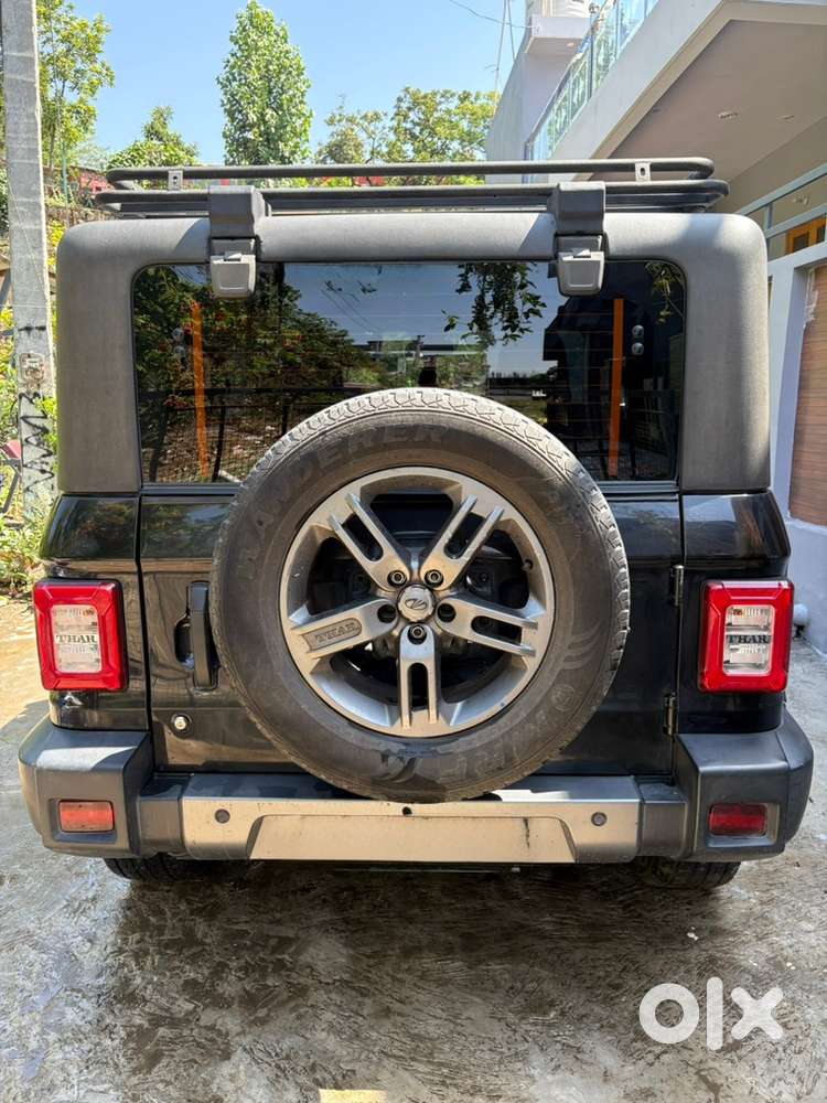 Mahindra Thar Petrol 2021