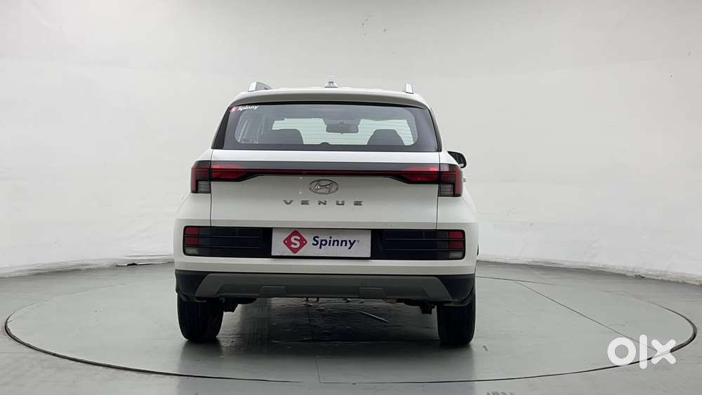 Hyundai Venue [2022-ongoing] 1.2 S, 2023, Petrol