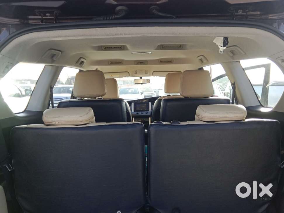 Toyota Innova 2.5 G (diesel) 7 Seater Bs Iv, 2019, Diesel