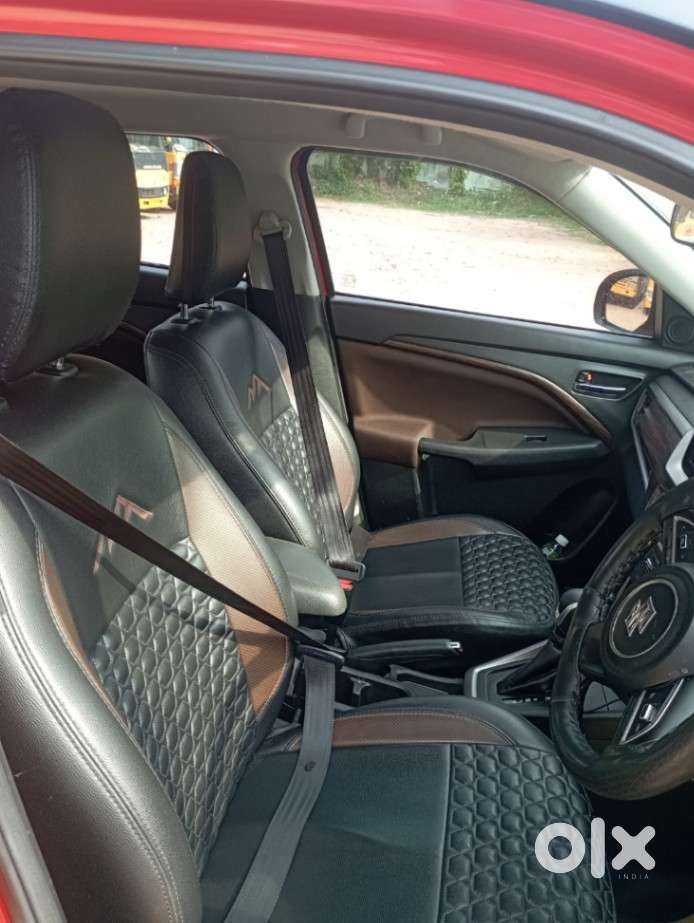 Maruti Suzuki Vitara Brezza 1.5 Zxi Plus At Dual Tone, 2022, Petrol