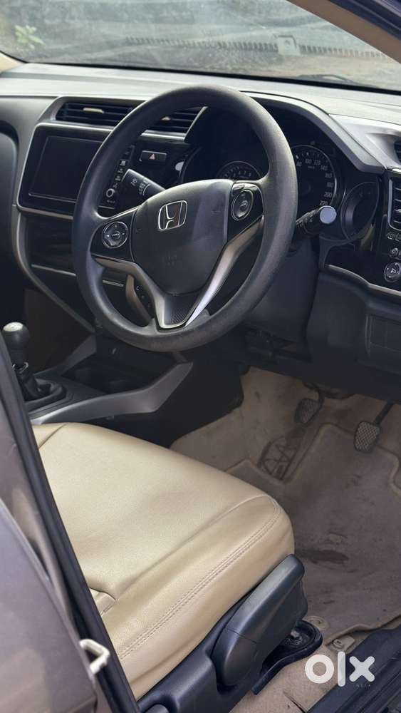 Honda City 1.5 V 4th Gen I-vtec Mt, 2019, Petrol