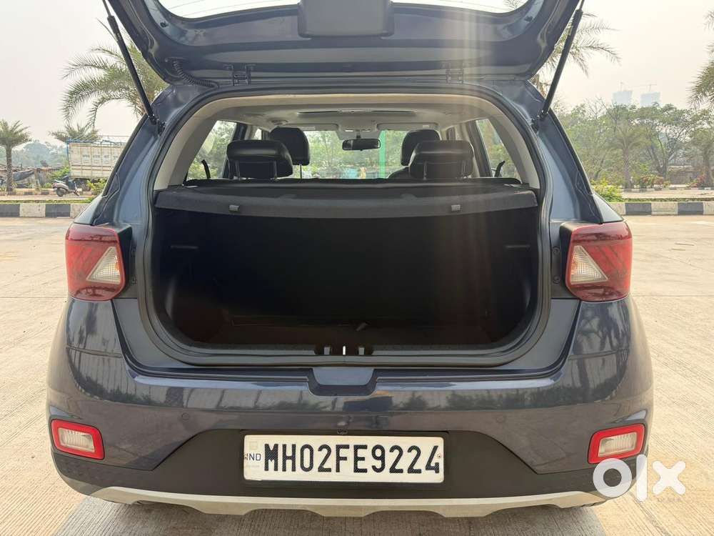 Hyundai Venue Sx Dual Tone Turbo, 2019, Petrol