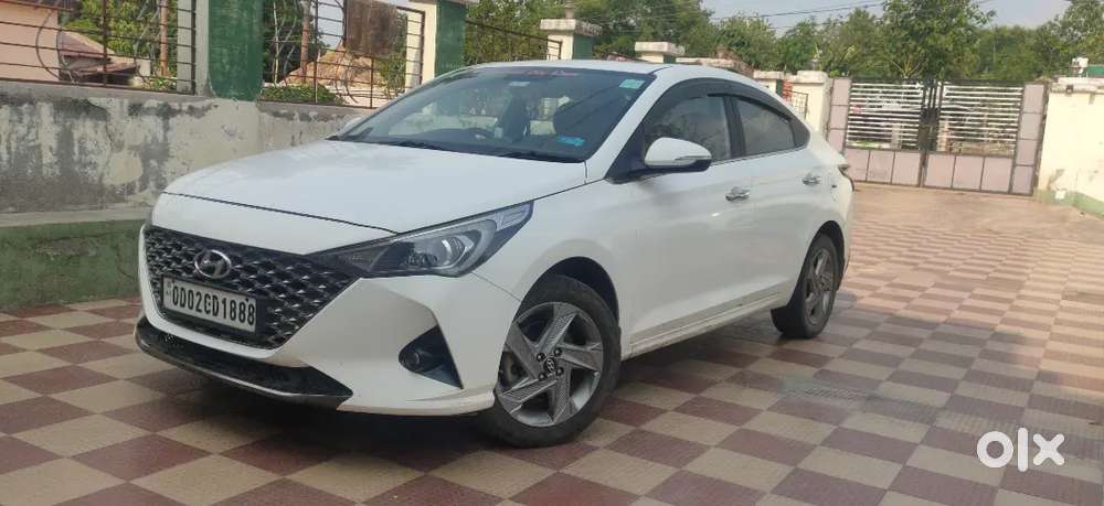 Hyundai Verna Sx Model Well Maintained Private Use Car