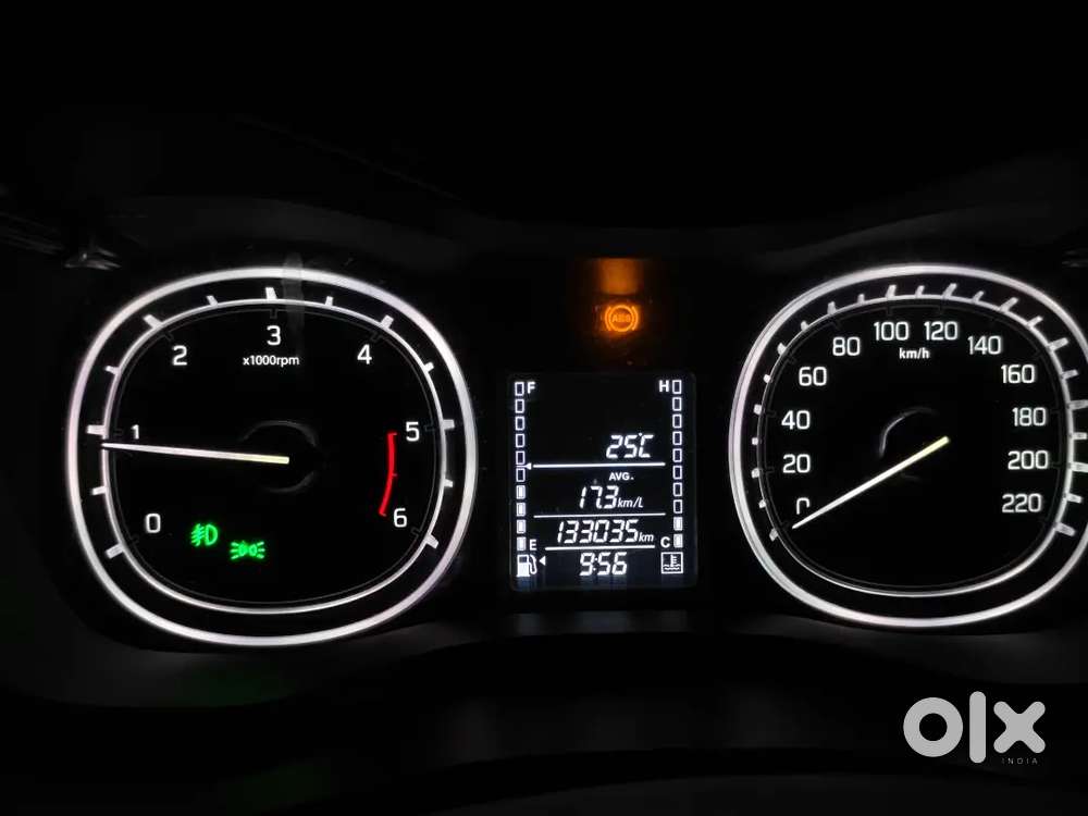 Maruti Suzuki Brezza Zdi 2017