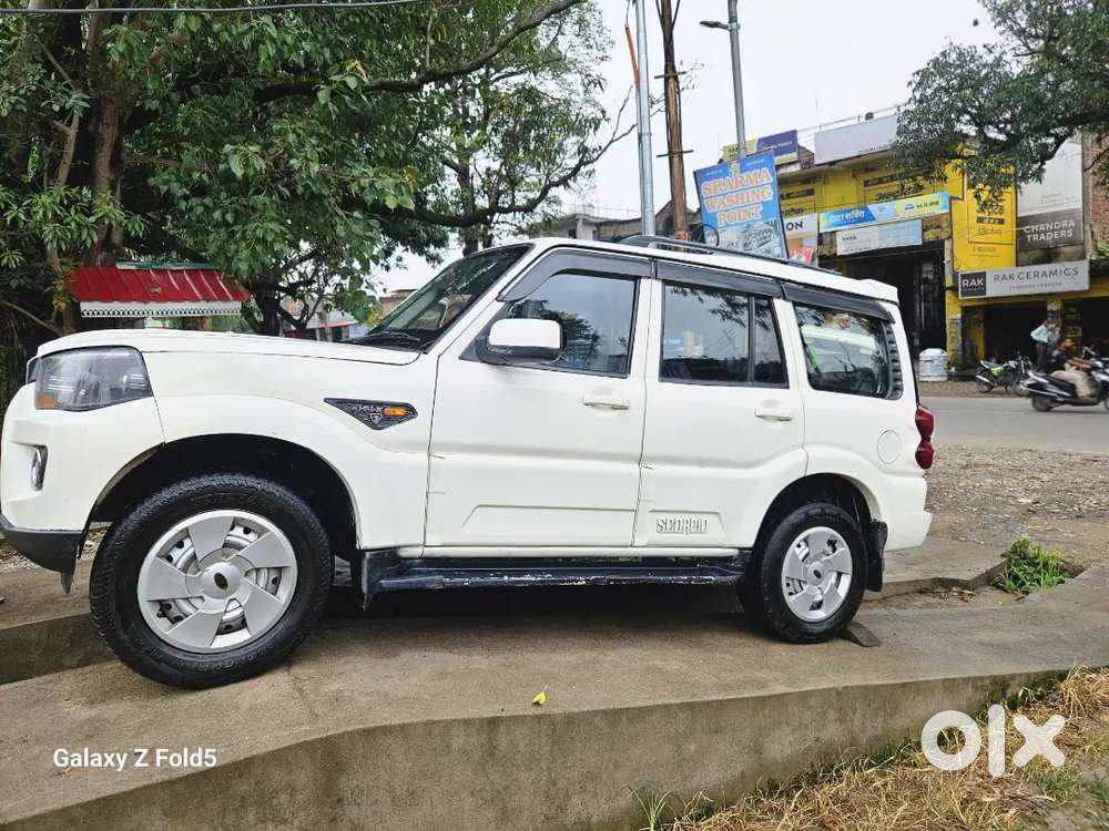 Mahindra Scorpio Classic 2017 Diesel 90000 Km Driven
