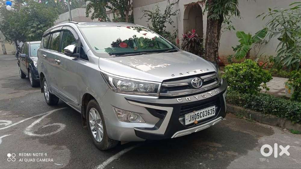 Toyota Innova Crysta 2019