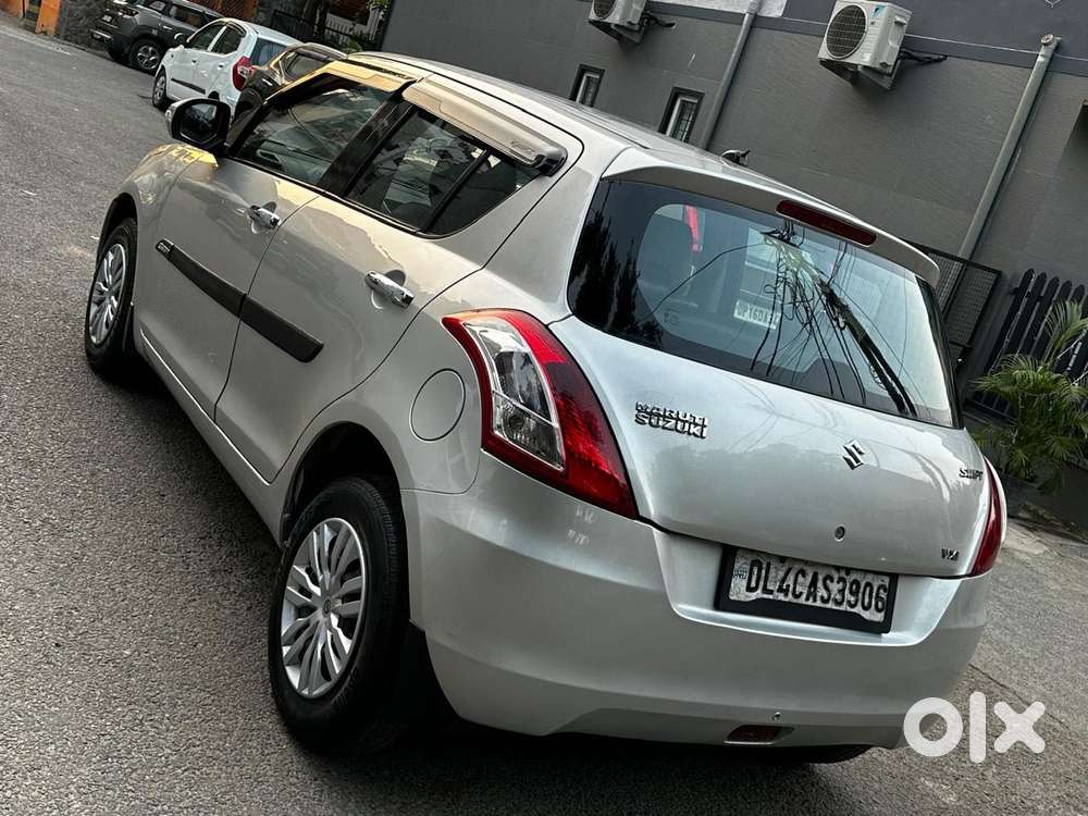 Maruti Suzuki Swift 2011-2014 Vxi, 2013, Petrol