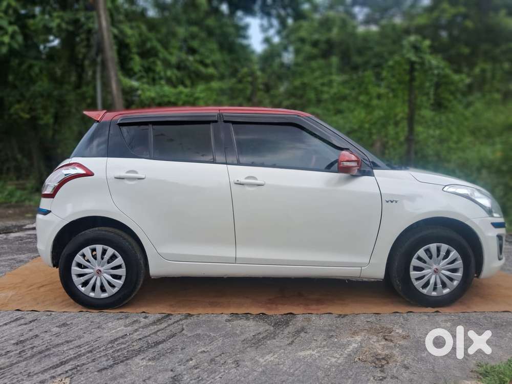 Maruti Suzuki Swift 1.2 Vxi (o), 2016, Petrol