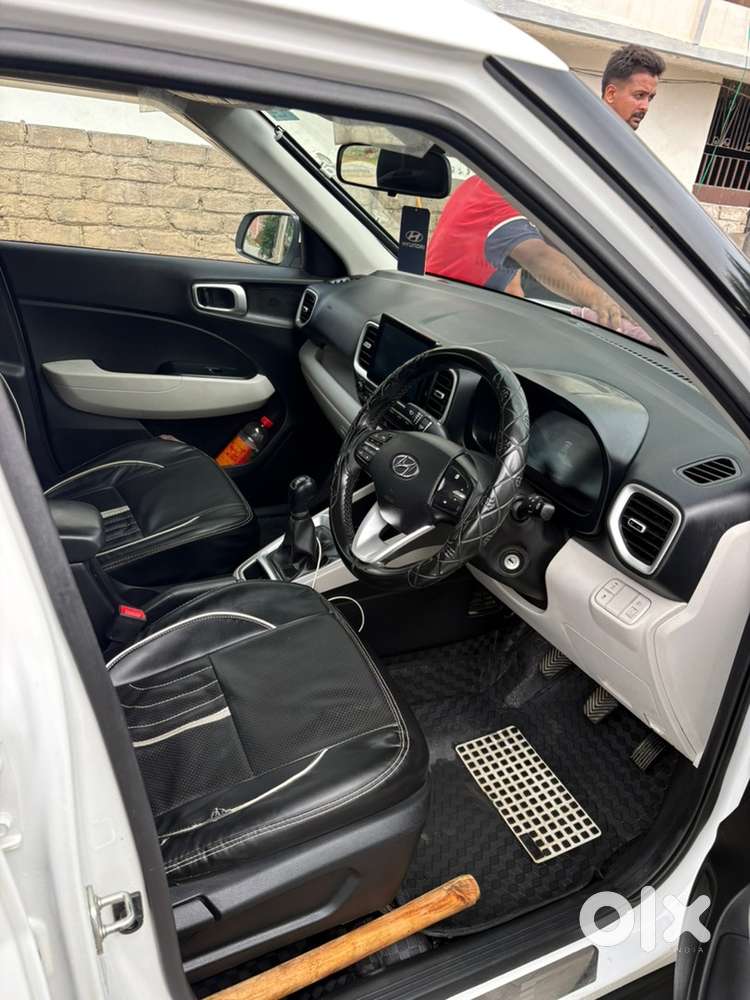 Hyundai Manual Petrol 2024