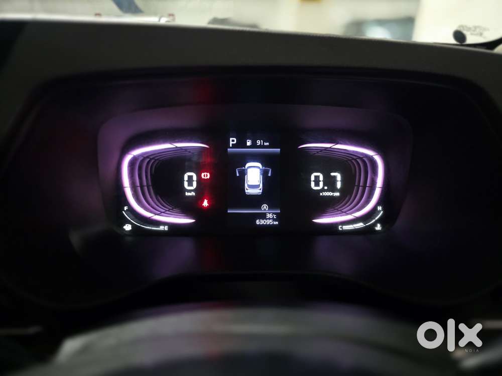 Kia Carens 1.5 Luxury Plus Turbo 7 Str, 2023, Petrol