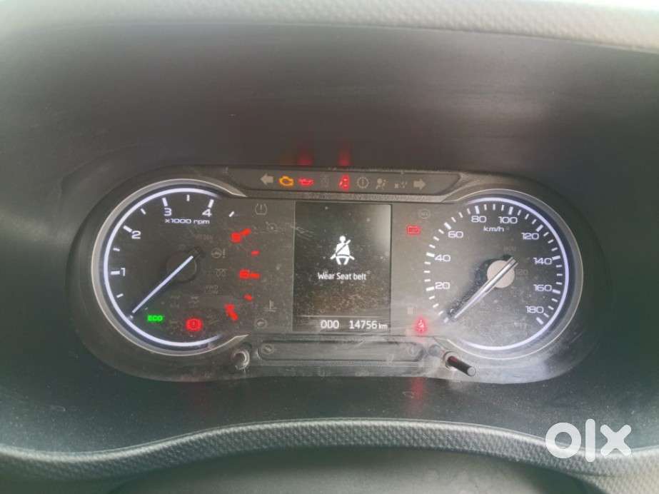 Mahindra Bolero Diz, 2021, Diesel