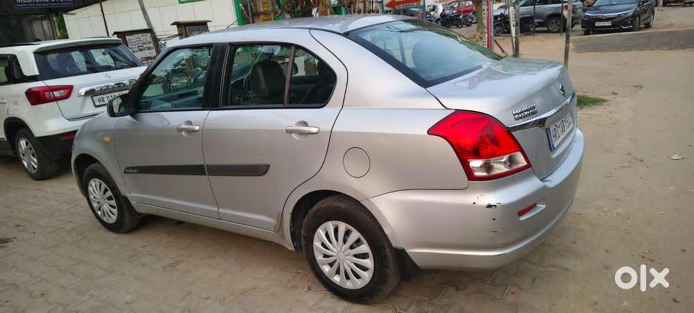 Maruti Suzuki Swift Dzire Vxi Optional, 2010, Petrol