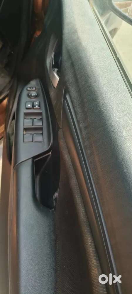 Honda Wrv Smt Diesel 2018 March 2nd Owner 87152km Run All Paper Comple