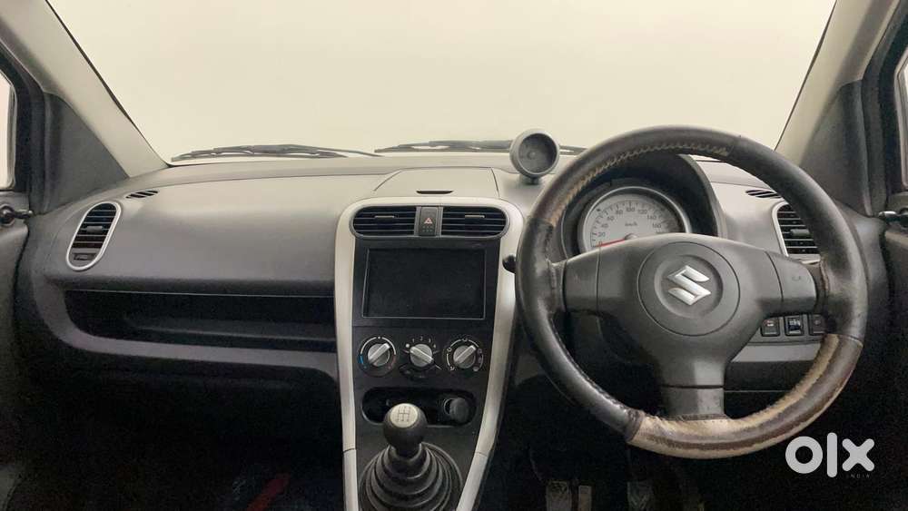 Maruti Suzuki Ritz Vxi, 2013, Petrol