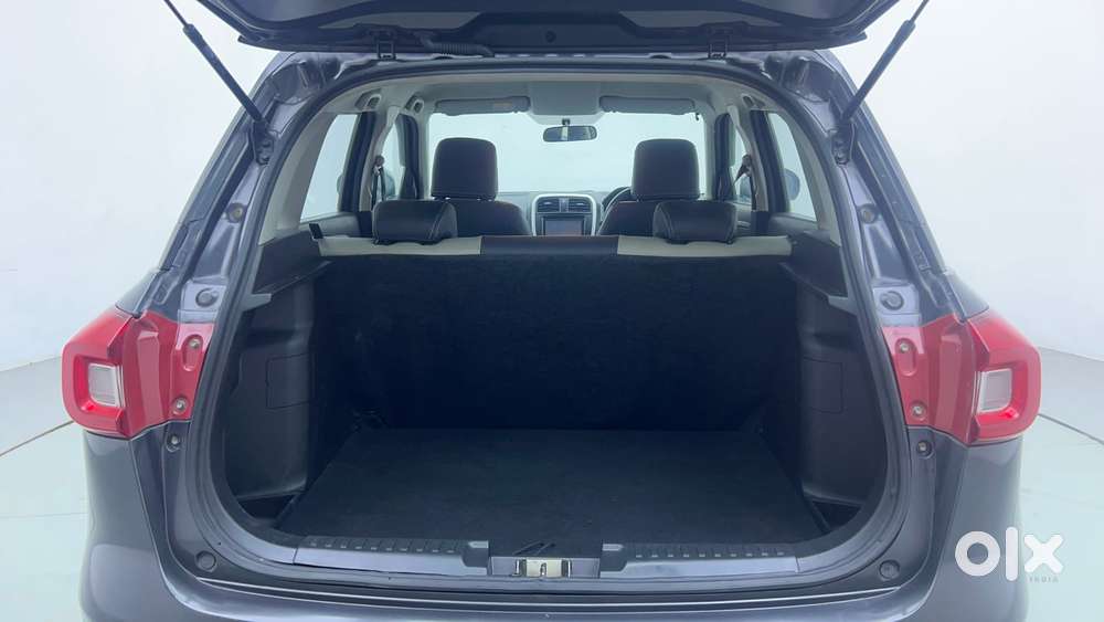 Maruti Suzuki Vitara Brezza 1.5 Vxi At, 2021, Petrol