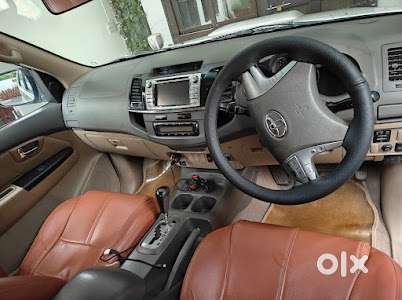Toyota Fortuner Diesel 2012