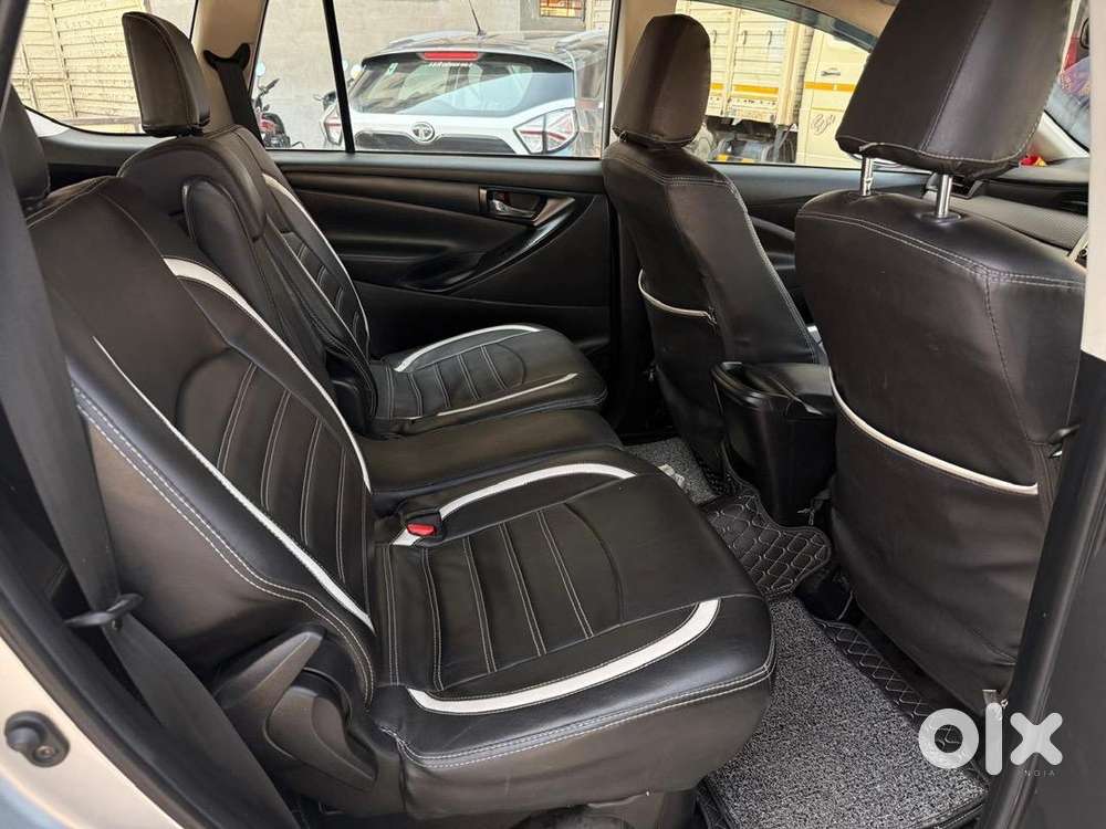 Toyota Innova Crysta Diesel Car 2023