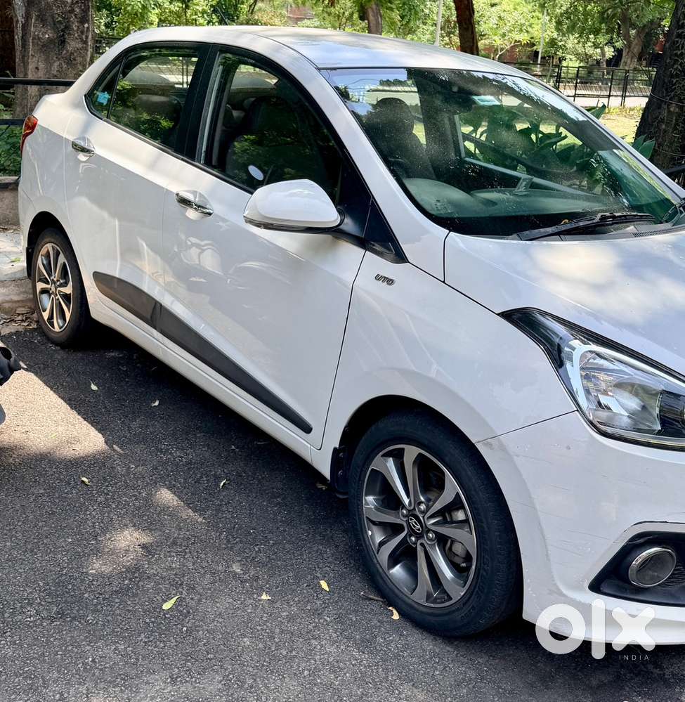 Hyundai Xcent Petrol Automatic 2015 Well-maintained (top Model)