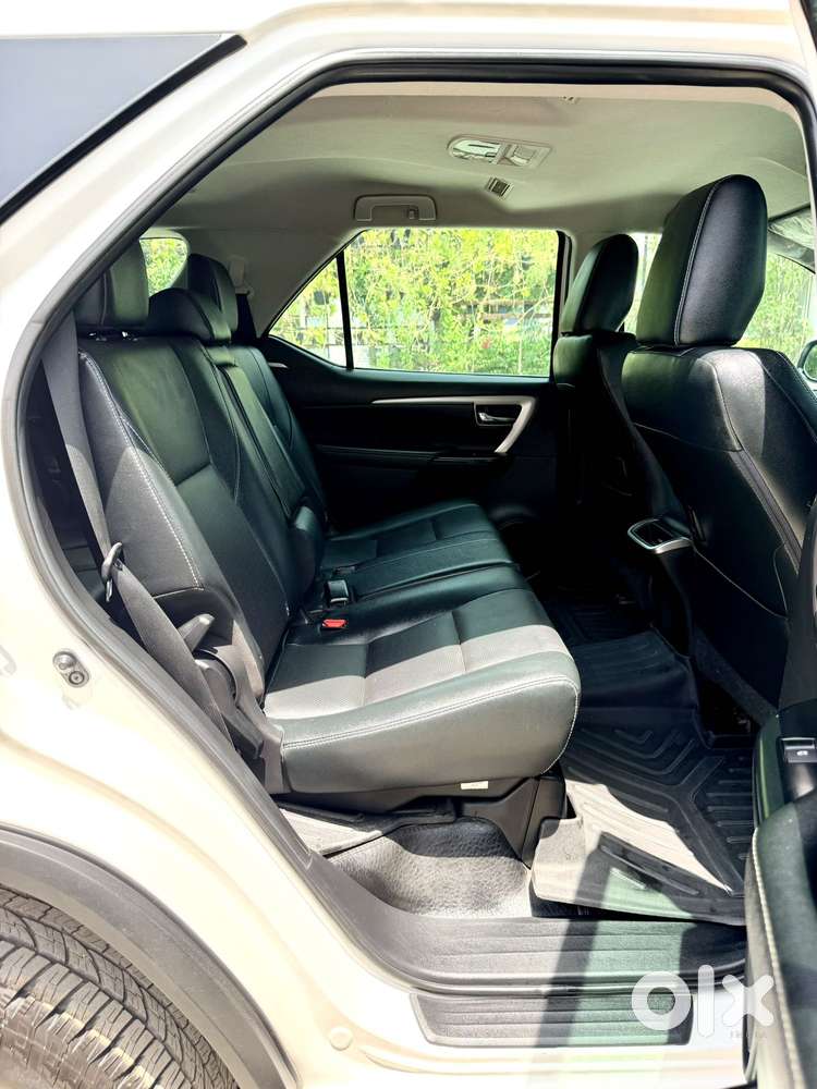 Toyota Fortuner 4x2 At 2.8 Diesel, 2023, Diesel