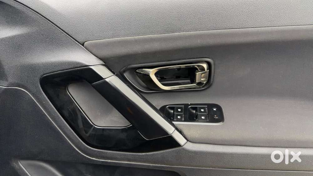 Tata Harrier 2.0 Kryotec Xt Plus Dark Edition, 2020, Diesel