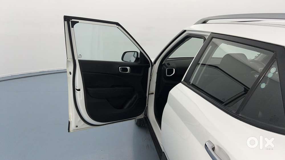 Hyundai Venue Sx Plus Turbo Dct, 2022, Petrol