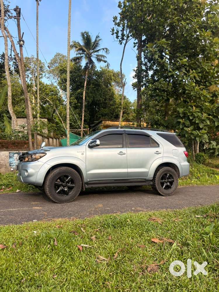Toyota Fortuner 2009 Well Maintained