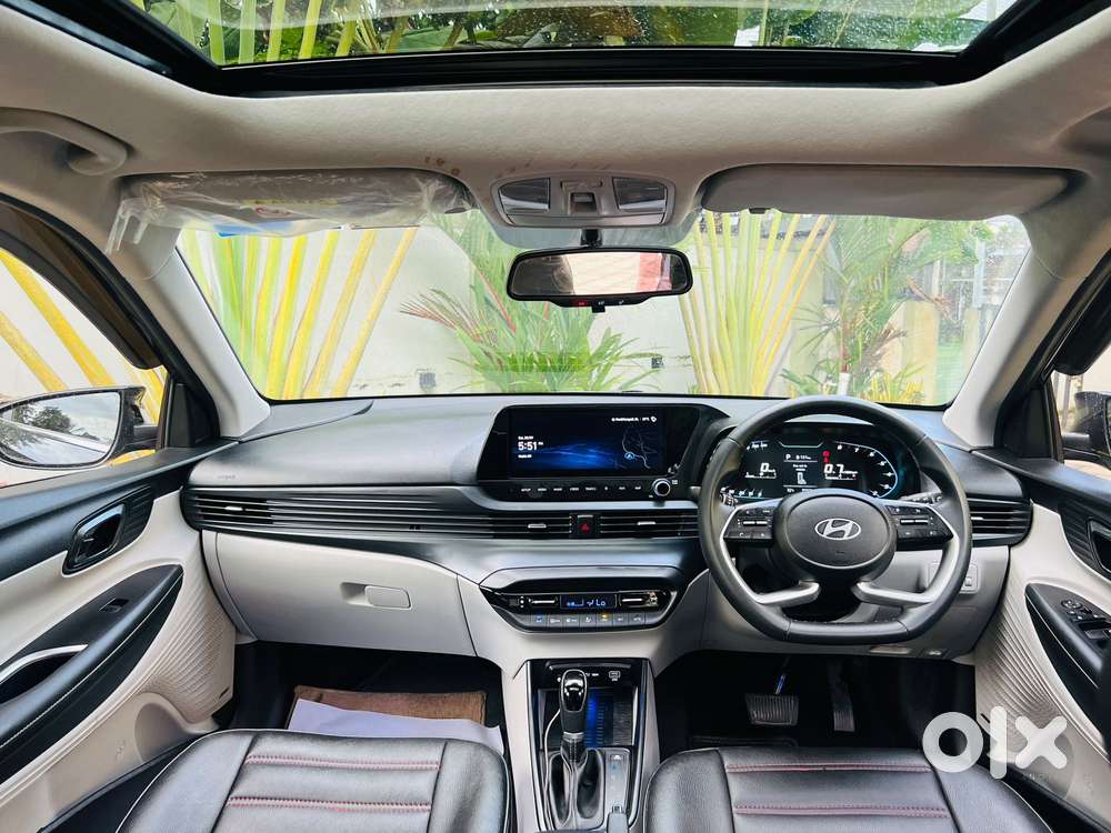Hyundai I20 Asta (o) 1.2 Ivt, 2024, Petrol