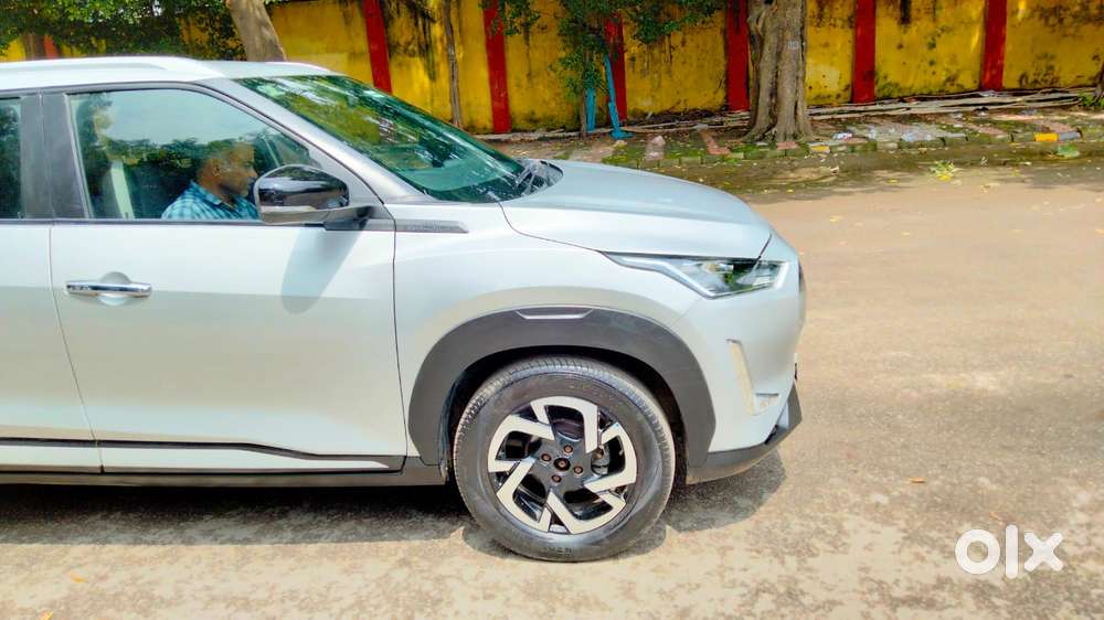 Nissan Magnite 1.0 Xv Turbo Cvt, 2021, Petrol